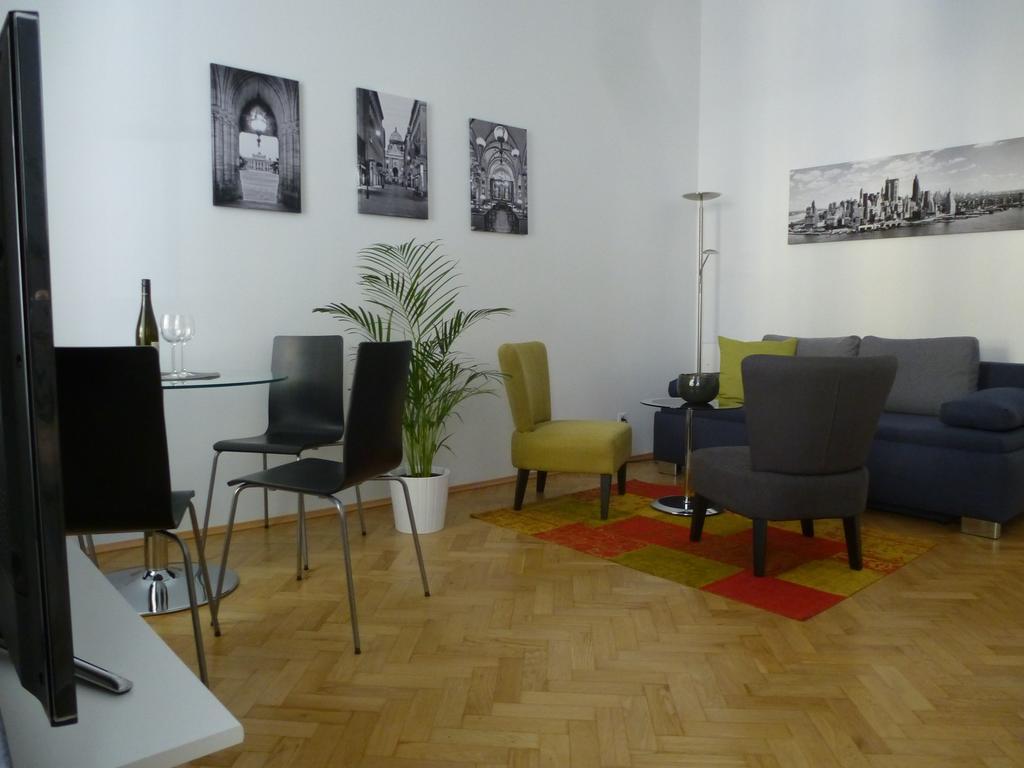 Charming Viennese Home מראה חיצוני תמונה